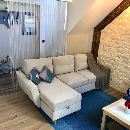 Loft Near Old Town Gates Lejlighed