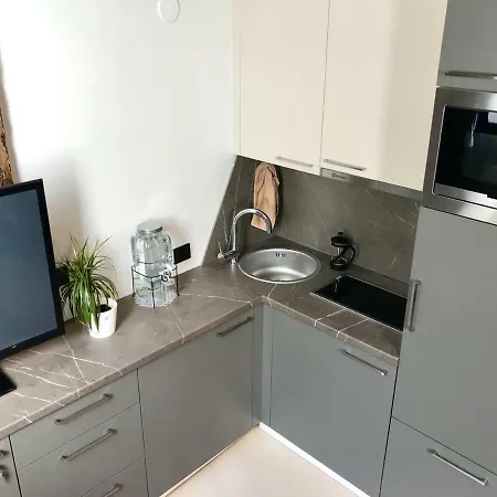 Loft Near Old Town Gates Apartmán *