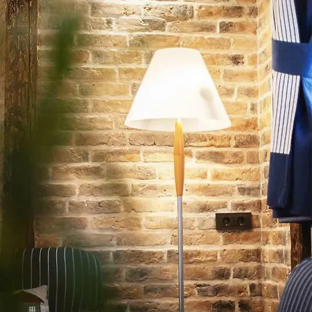 Loft Near Old Town Gates Lejlighed