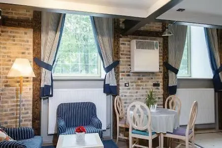 Loft Near Old Town Gates